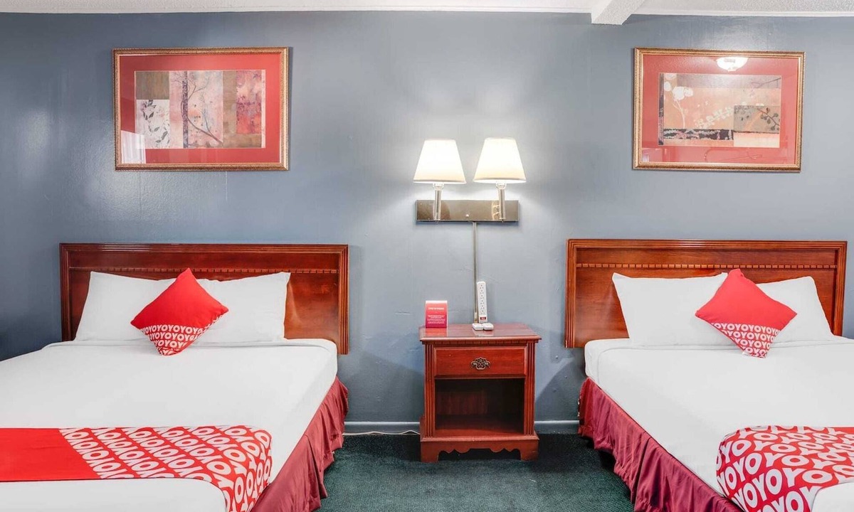 Liberal Apartment | 1 Queen Bed & 2 Full Bed|Smk