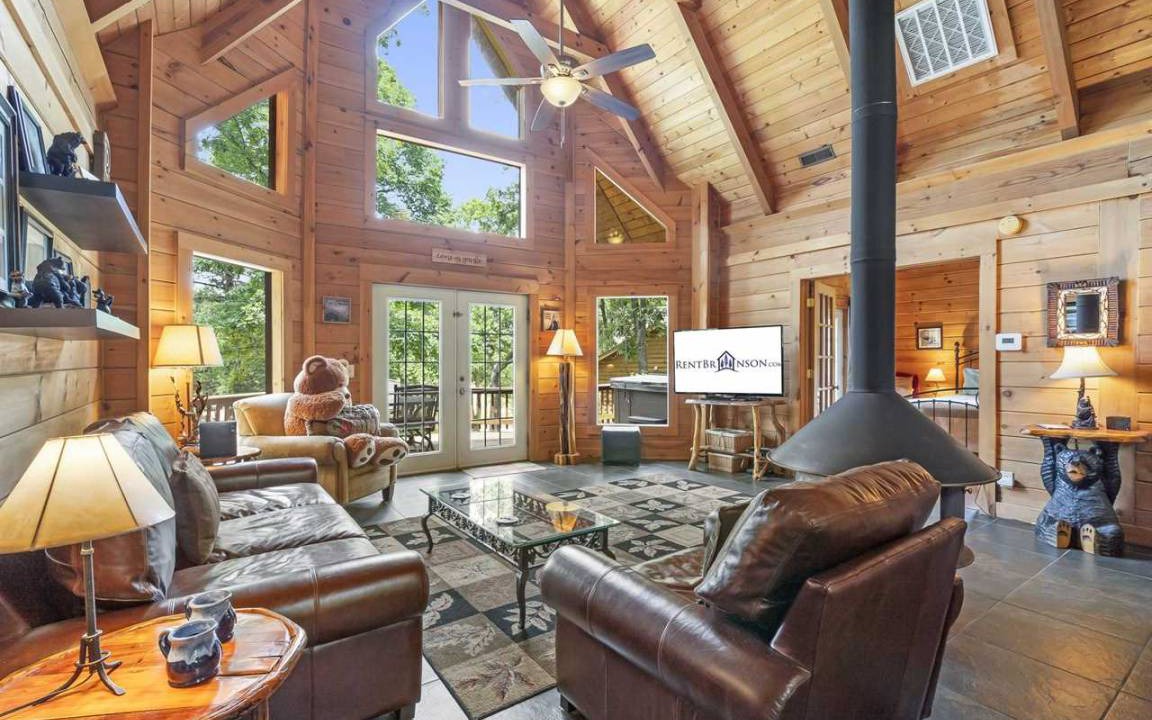 Branson Cedars Cabin | 116 m² Cabin ∙ 3 bedrooms ∙ 8 guests