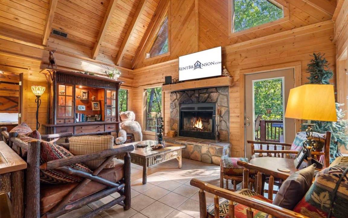 Branson Cedars Cabin | 118 m² Cabin ∙ 2 bedrooms ∙ 6 guests