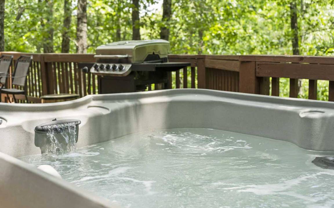 Branson Cedars Cabin | 119 m² Cabin ∙ 2 bedrooms ∙ 6 guests