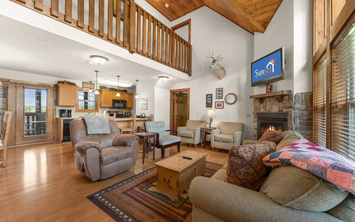 Reeds Spring Cabin | 147 m² Cabin ∙ 4 bedrooms ∙ 13 guests