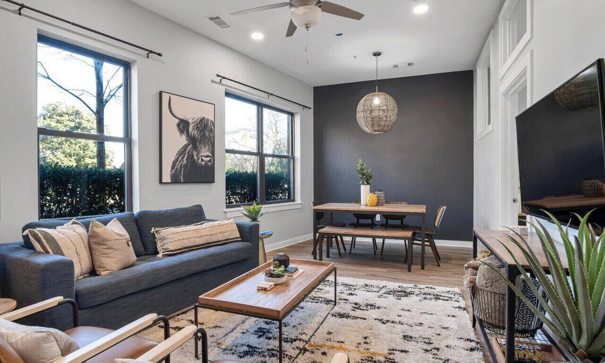 Hillsboro Village Condo | 1st Floor & No Steps by Vanderbilt, Belmont & Food