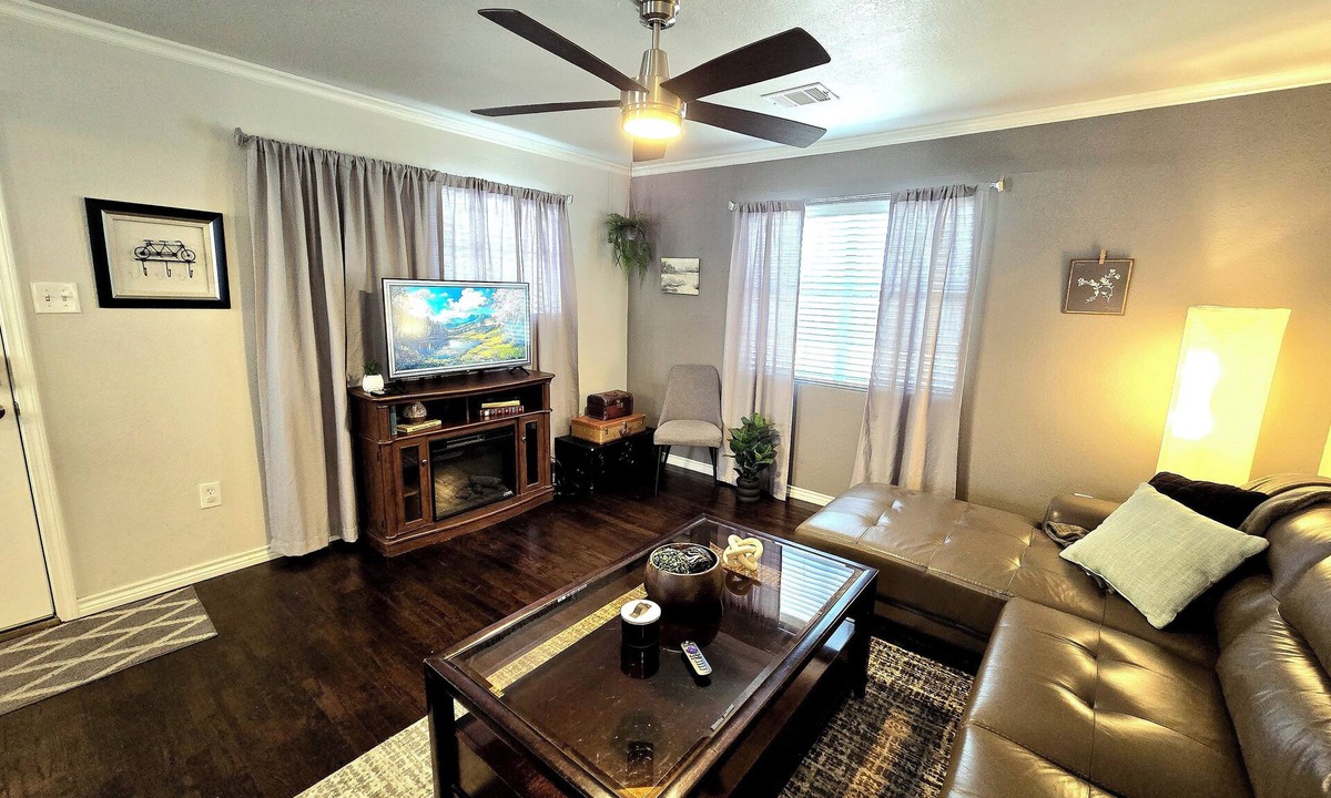 Borger House | 2-bedroom 1-bath house with WiFi and Washer/Dryer in Borger TX