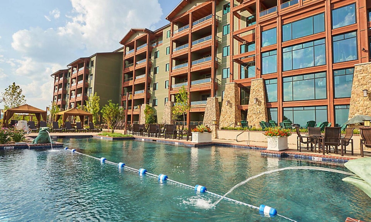 Ridgedale Condo | 2 Bedroom Condo, Sleeps 4, on Lake at Cliffs at Long Creek Resort!