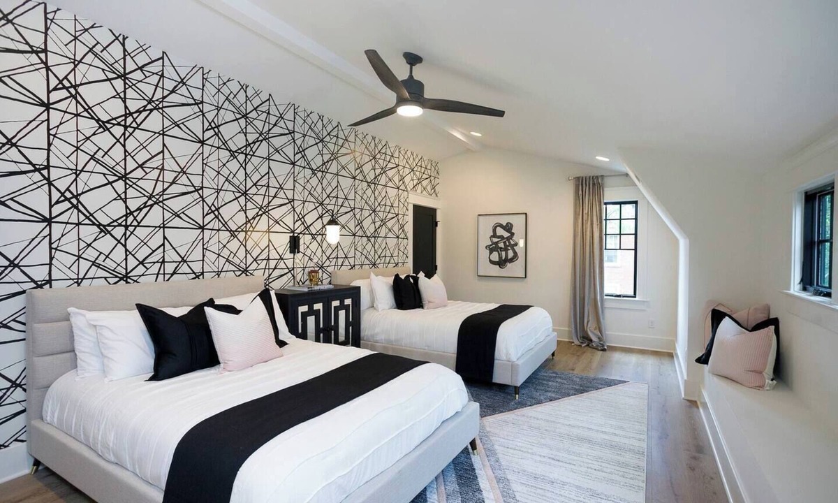 Hillsboro Village House | 2 Townhomes | Walk to Belmont & Hillsboro Village