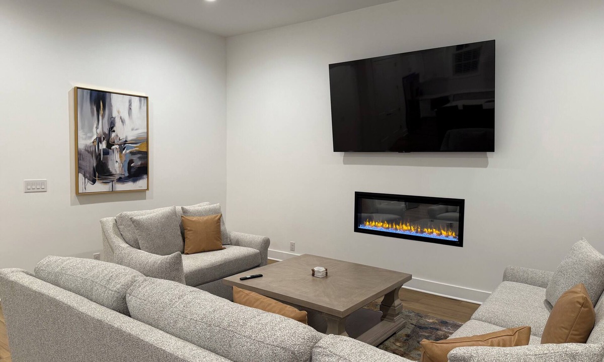 Prospect Condo | 3-bedroom condo in Norton Commons