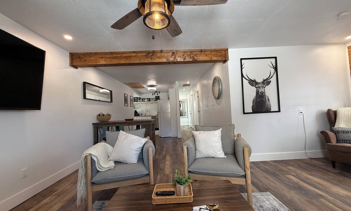 Scott City House | 3-bedroom duplex house in peaceful Scott City with free WiFi