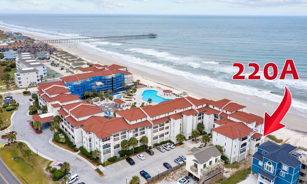 North Topsail Beach Condo | 3 Bedroom Oceanfront Condo with Community Pool
