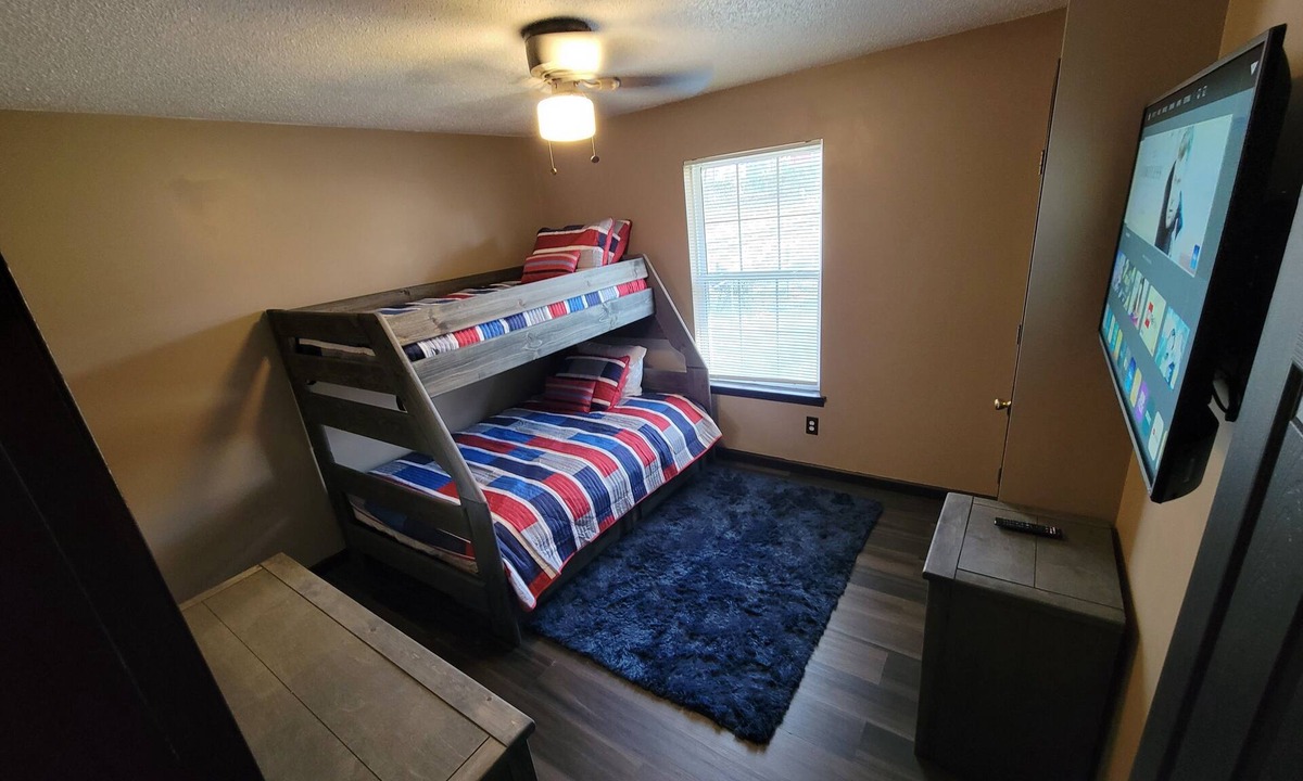 Kansas City House | 3-bedroom townhome in adorable Kansas City with AC