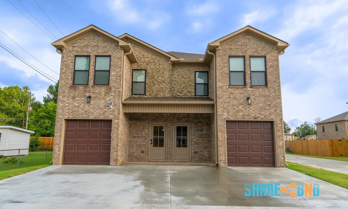 Jacksonville House | 3BR Corporate & Midterm Housing — Jacksonville, Near LRAFB