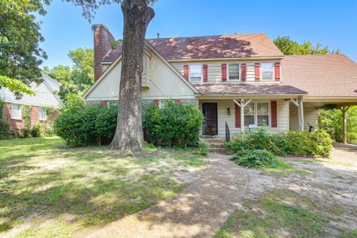 Ellendale House | 4 BD Family Home w/Yard & BBQ! in Memphis