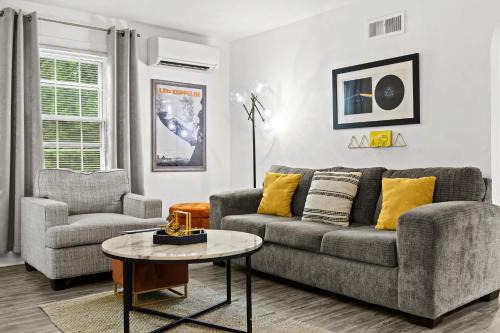Audubon Apartment | 4 Spacious Units Close to Downtown & Expo Center