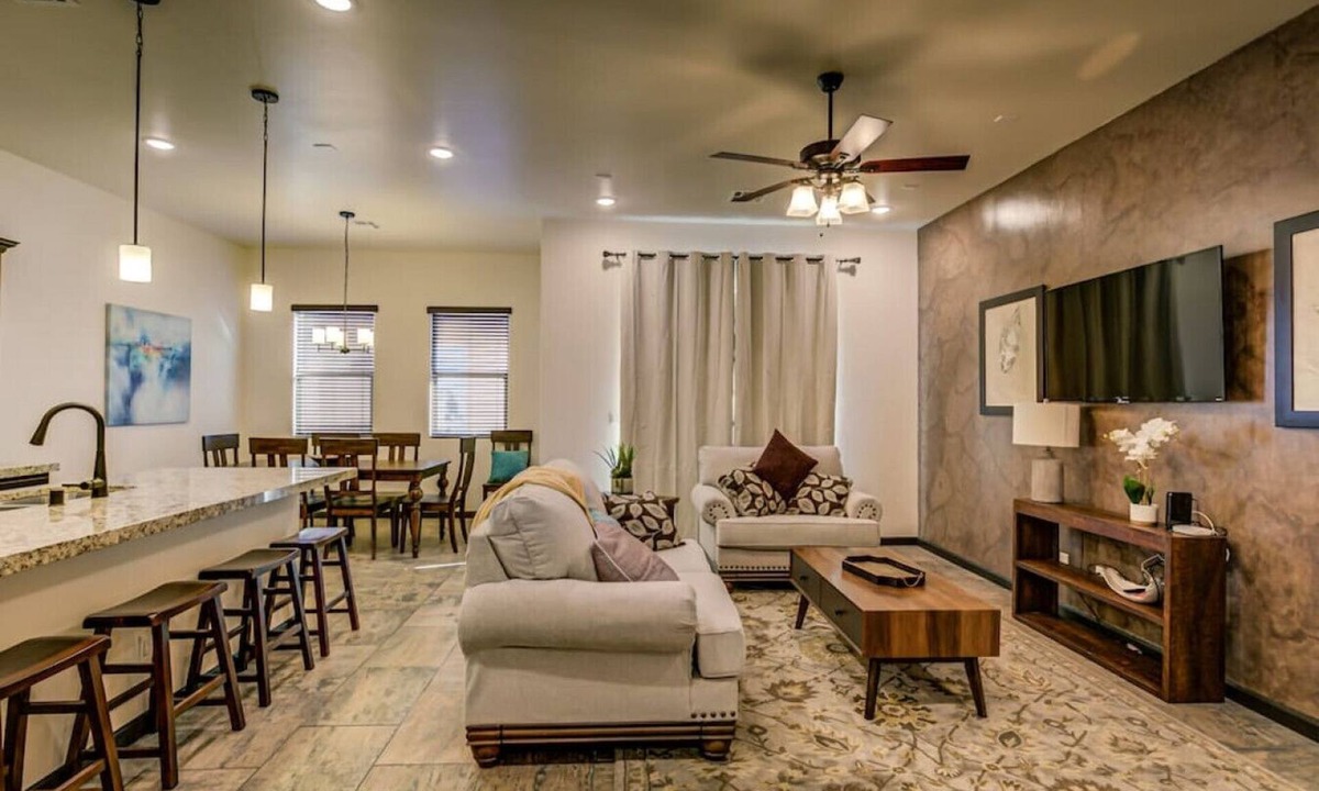 Las Cruces Villa | 4098/Lyle SW · Brand New Home in Beautiful Golf Course Community