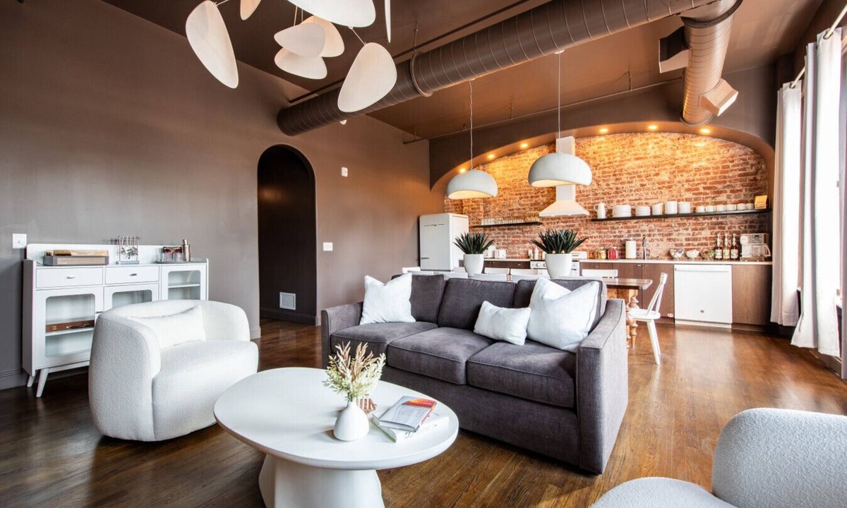 Downtown Louisville Apartment | 501 + 502 — Combined Suite