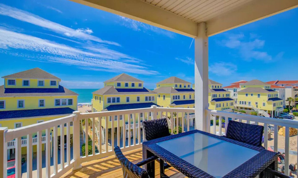 North Topsail Beach House | 6 Bedroom 5 Bath Ocean Views, Private Elevator, 2 Master Suites, Community Pool