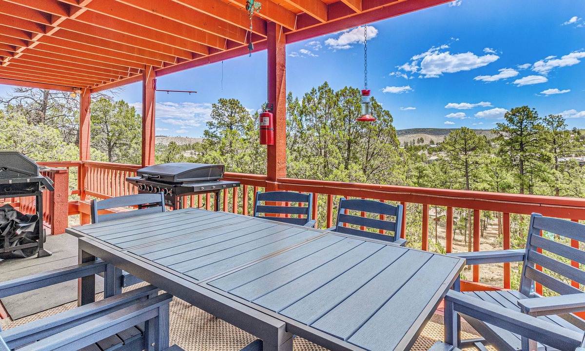 Ruidoso House | 6BR, Multi-Level Deck: Group Getaway in Ruidoso!