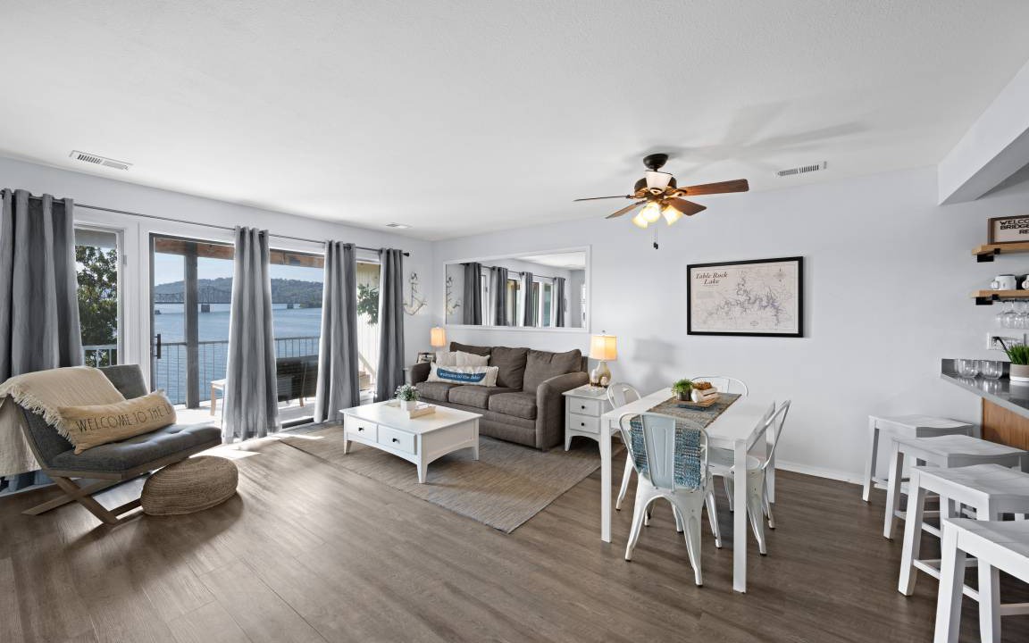 Kimberling City Apartment | 88 m² Apartment ∙ 2 bedrooms ∙ 8 guests