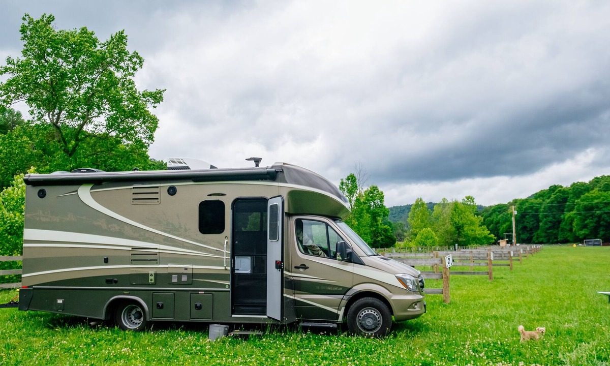 Clay City House | Adventure & Dirt-Biking - Family-Friendly RV Site #6 - near Red River Gorge, KY!