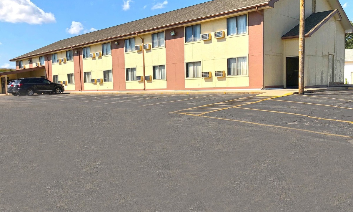 Beatrice Hotel | Americas Best Value Inn Beatrice
