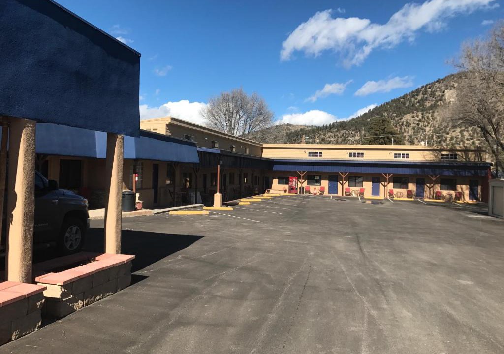Ruidoso Hotel | Apache Motel