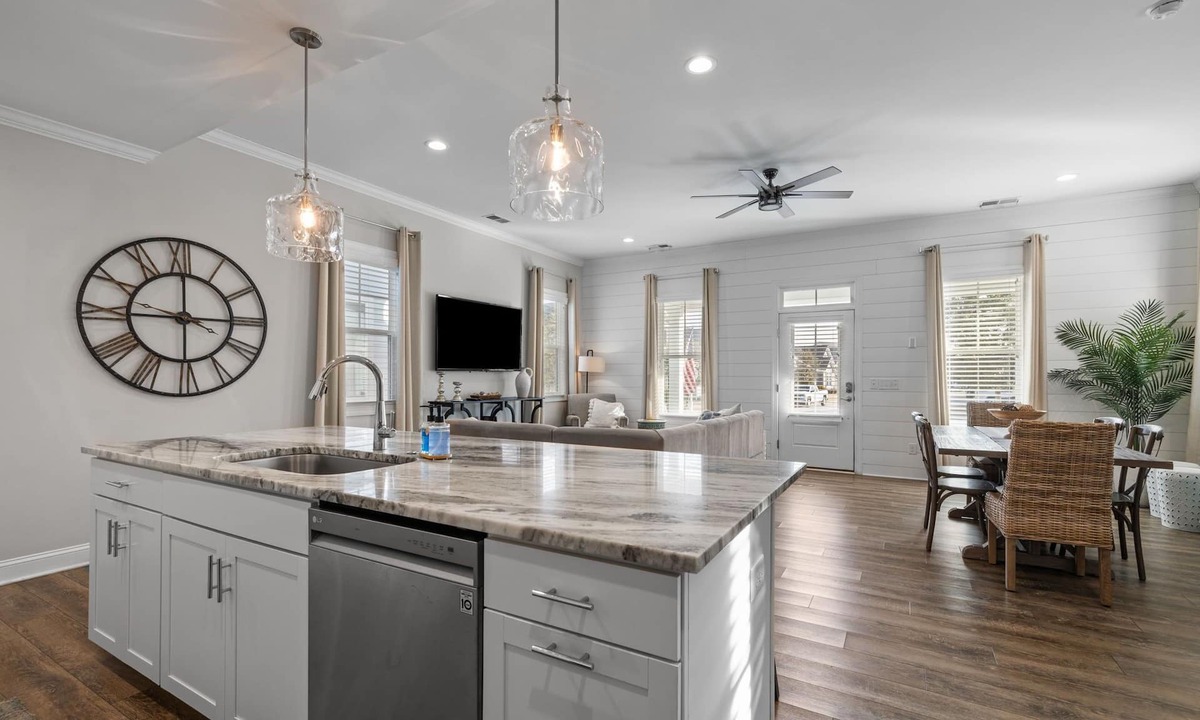 Morehead City House | Beautime-Pet Friendly Home in Downtown Beaufort, NC
