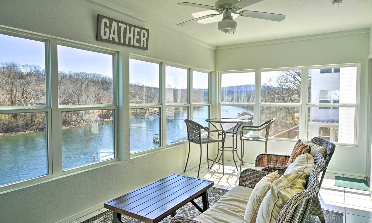 Branson Condo | Branson Vacation Rental w/Sunroom & Water Views