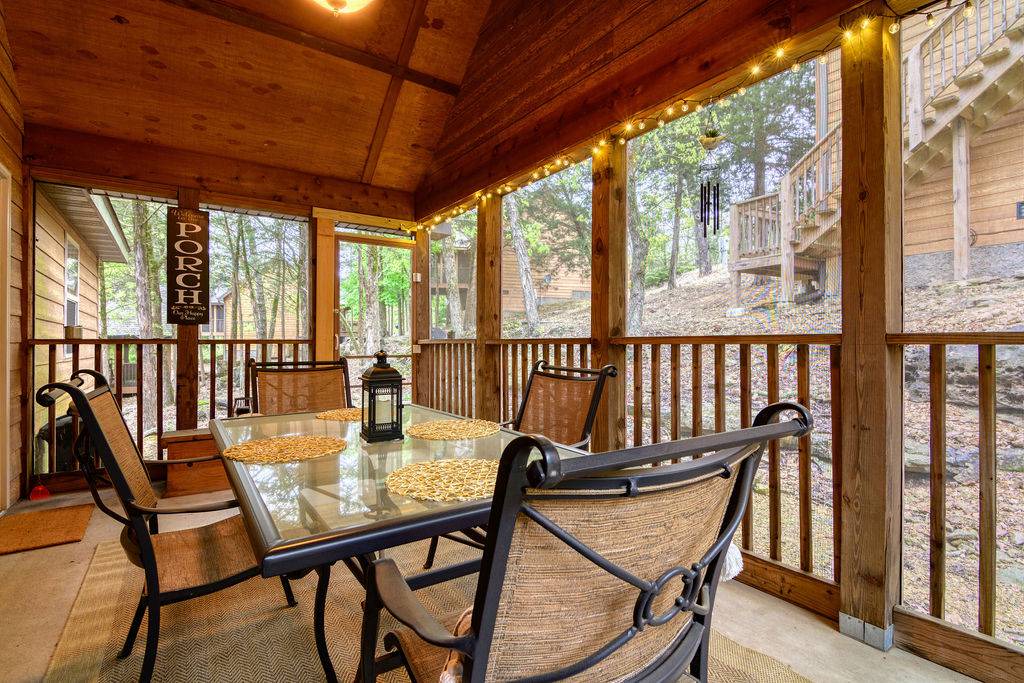 Branson West Cabin | Cabin ∙ 2 bedrooms ∙ 6 guests
