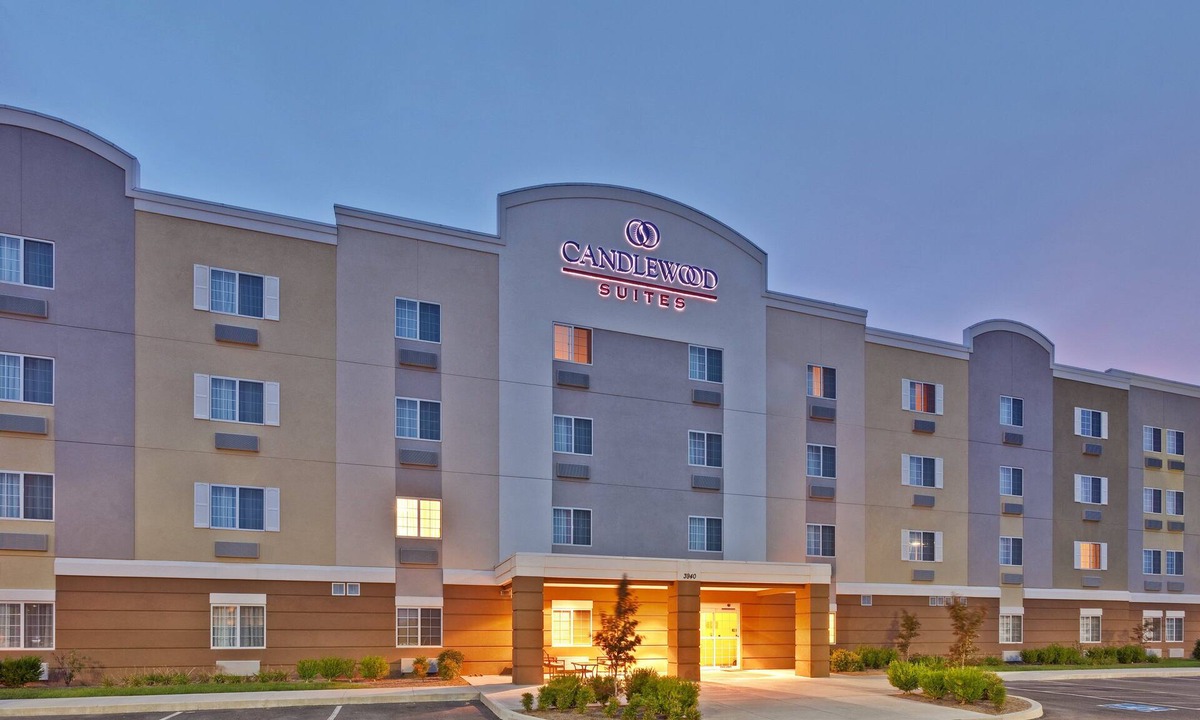 Paducah Hotel | Candlewood Suites Paducah by IHG