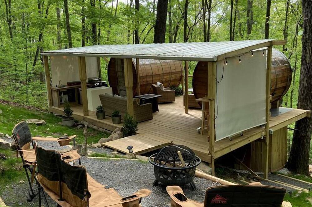 Lupton City Cabin | Canopy Treehouse - Glamp Design with Amazing Views, Wildwood, GA