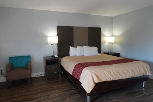 East Ridge Hotel | Cascades Motel - Chattanooga