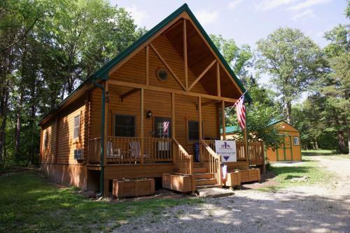 Shepherdsville House | Charlie Long Cabin - Active Heroes