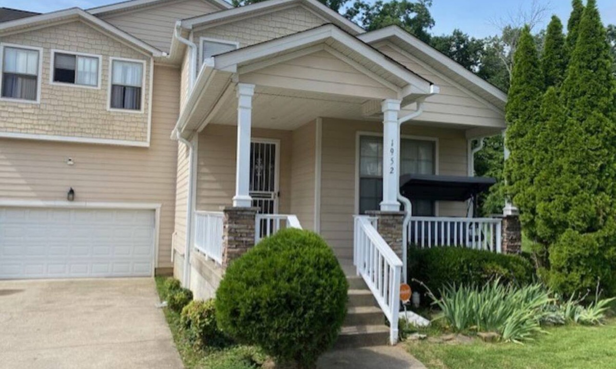 Antioch House | Charming 3-bedroom house w/AC in Nashville area very quiet & peaceful.