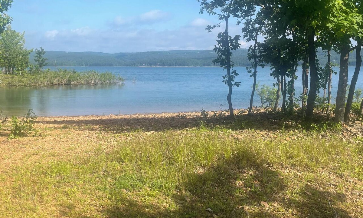 Greers Ferry House | Charming 5-bedroom lake home with access to Greers Ferry lake located near town.