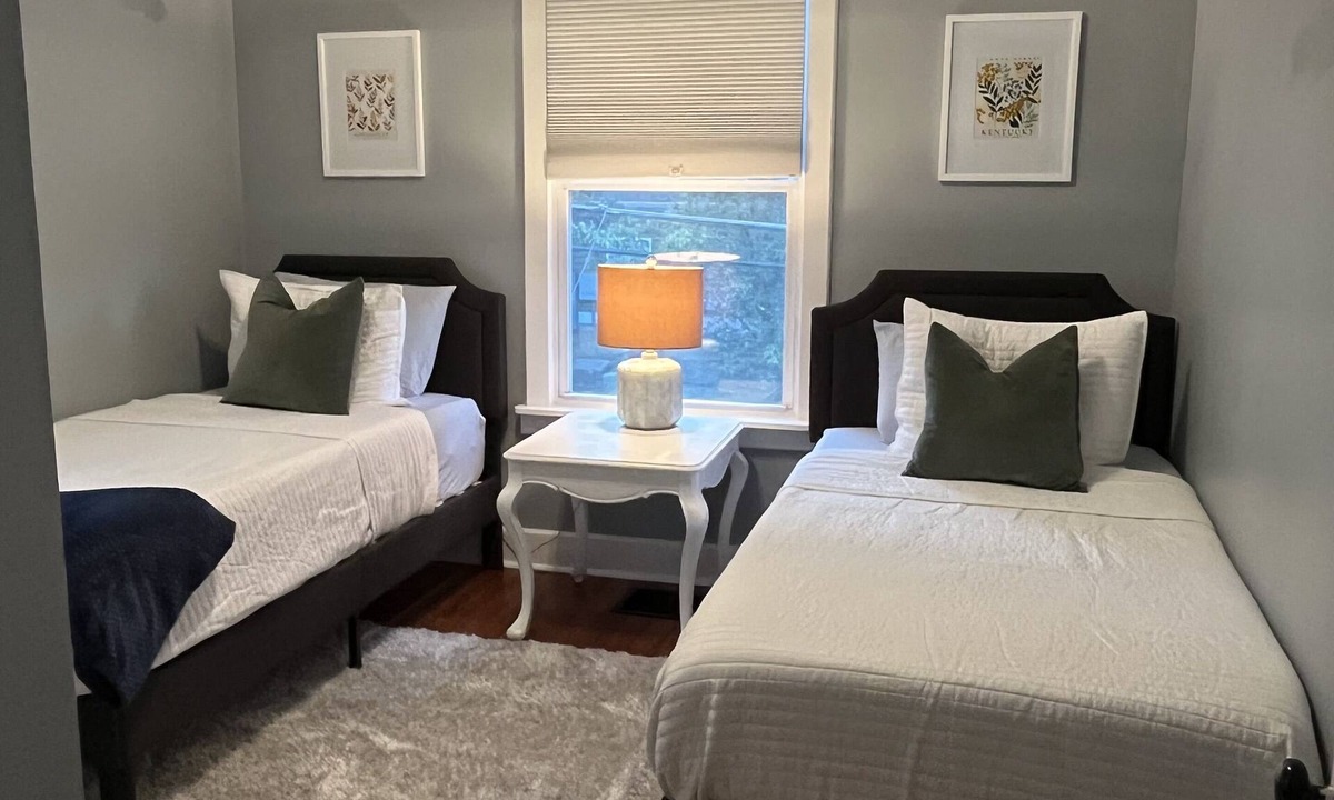 Clifton House | Clifton Two Bedroom House!