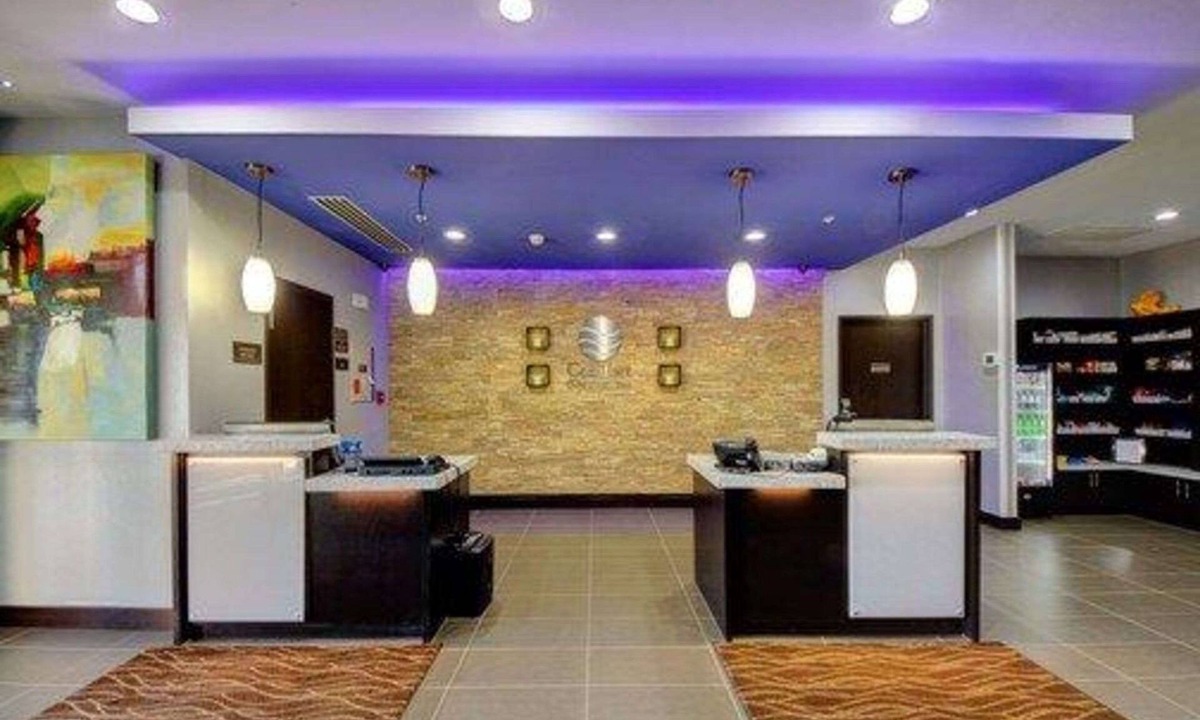 Tulsa Hotel | Comfort Inn & Suites Tulsa I-44 West - Rt 66
