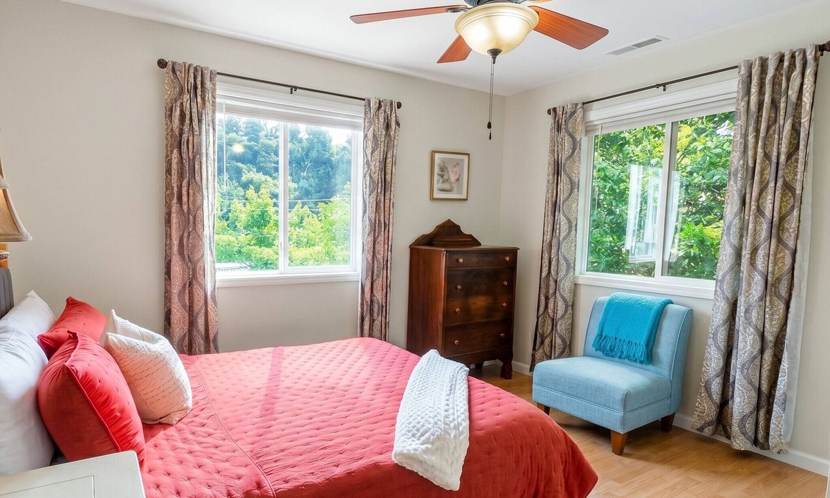 Fords Branch Apartment | Convenient & Modern 2 Bed Apt Free Wi-Fi & Parking