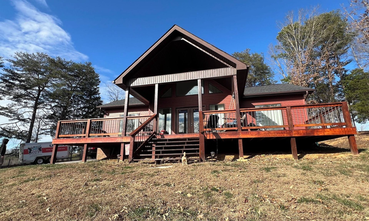 Sloans Valley House | Cozy 2 bedroom house in charming Somerset with WiFi, seasonal Lake View HOT TUB