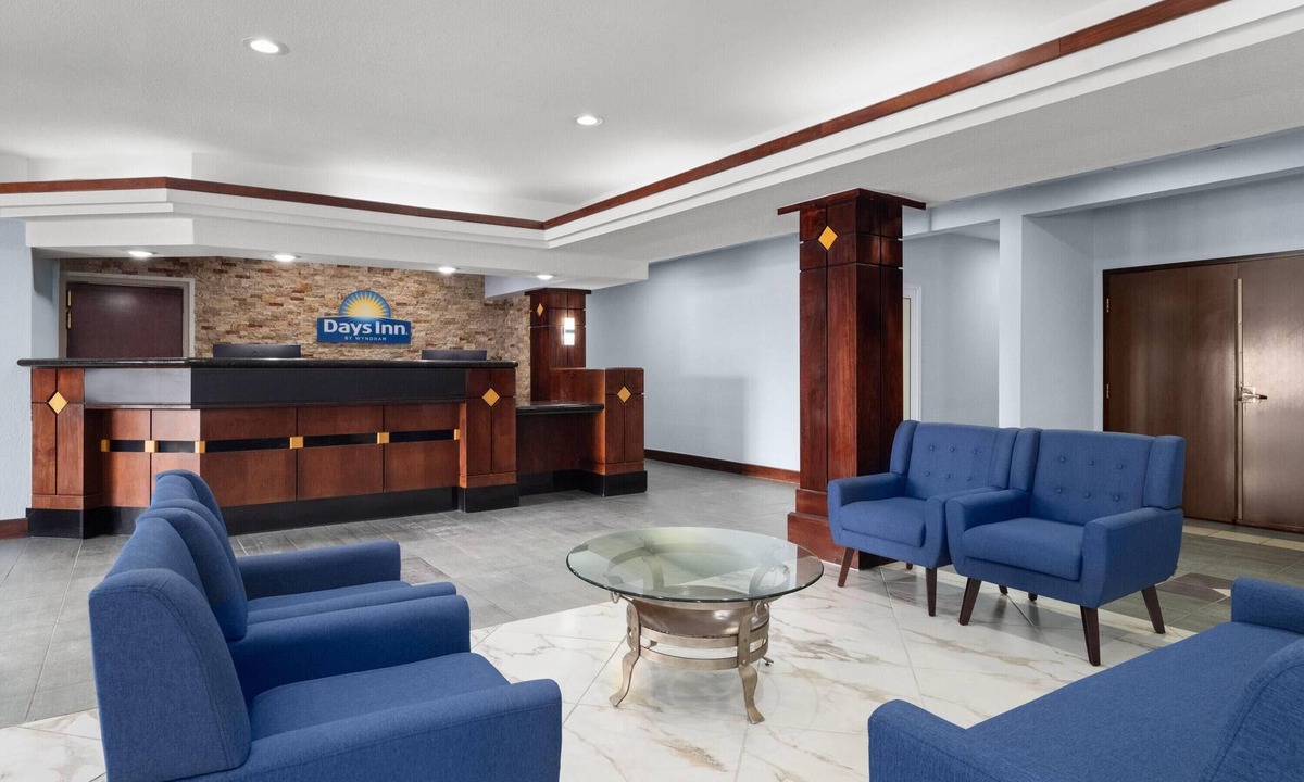 Dodge City Hotel | Days Inn by Wyndham Dodge City