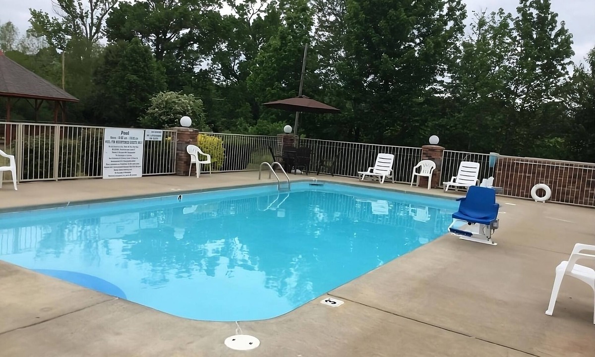 Cabot Resort | Discover More of Cabot! Pet-friendly Unit w/FREE Breakfast, FREE Parking!