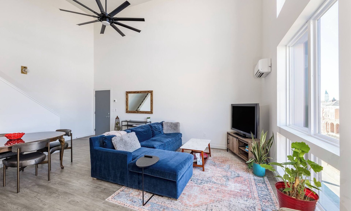 Clarksville Apartment | Downtown Clarksville Penthouse
