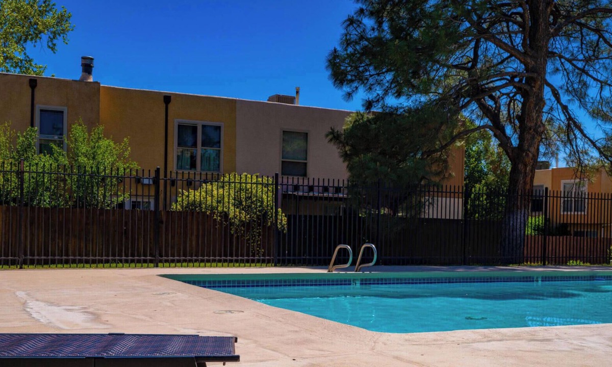 Northeast Heights House | EL Altos and The Plaza - 2 Homes 1 Property