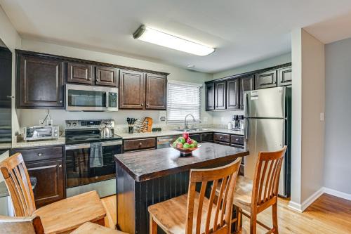 Midway House | Elkhorn Edge Rental: Horse Country, 10 Mi to KHP