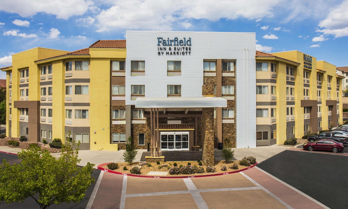 Victory Hills Hotel | Fairfield Inn & Suites by Marriott Albuquerque Airport