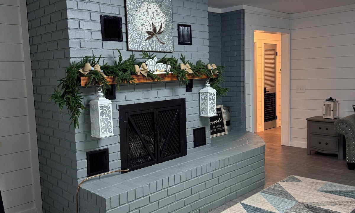 Bryant House | FARMHOUSE 89