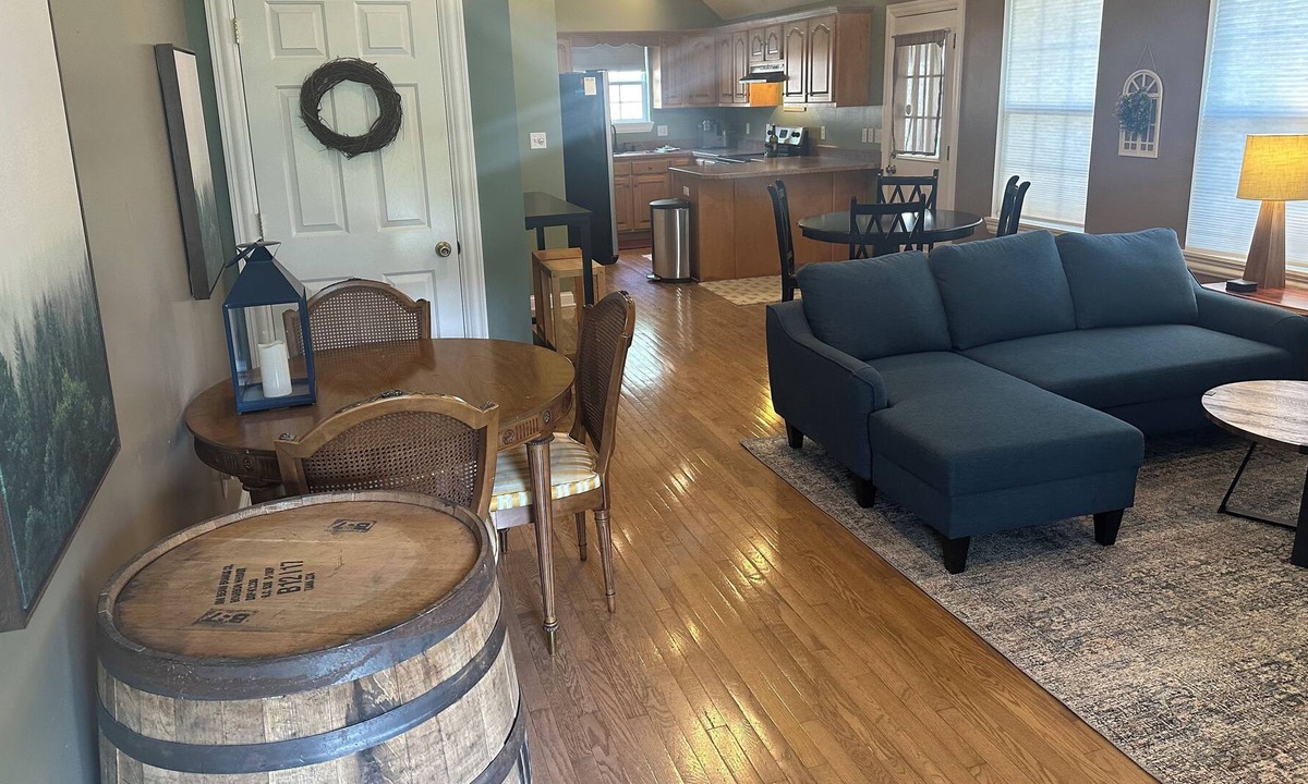 Nazareth Other | Farmhouse only 10 minutes from Jim Beam Distillery and Bernheim Forest!