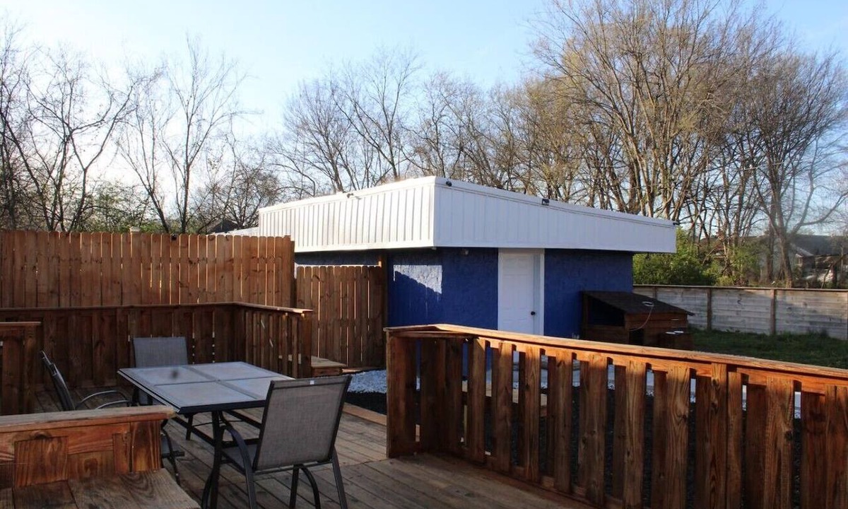 Chattanooga House | Fascinating 2 bed get away exterior TV and BBQ