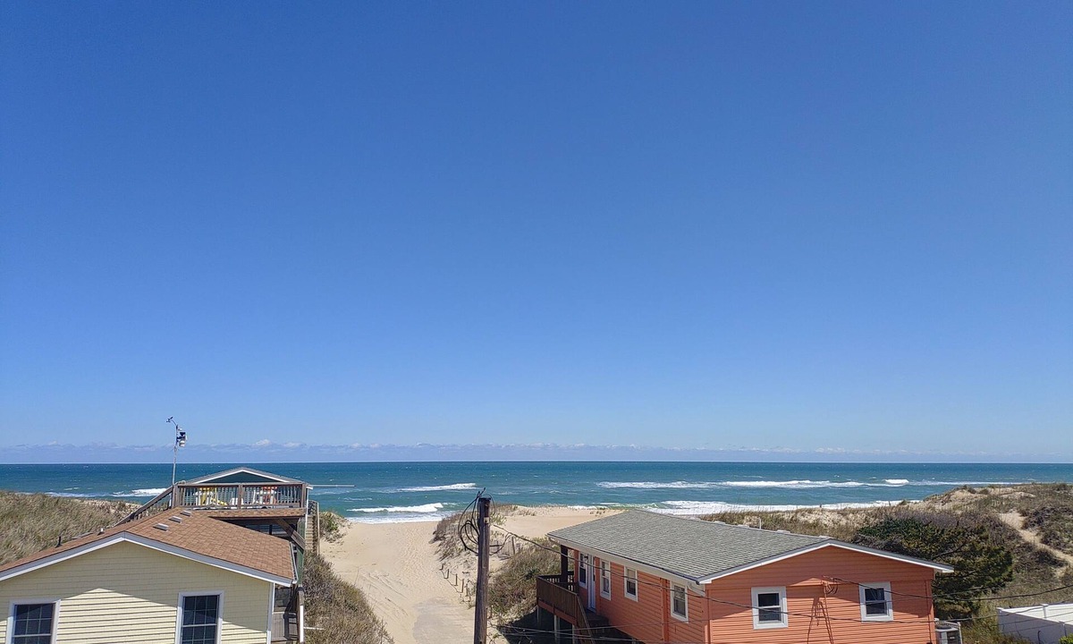 South Nags Head House | For Sale@714k- S. Nags Head, Duplex 4 Bed 2 bath Still accepting 2025/26 Rentals