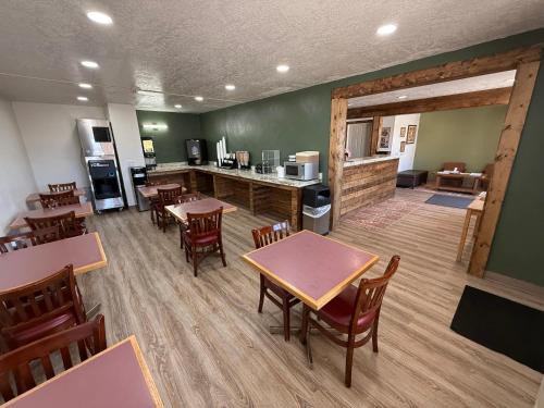 Blanding Hotel | Four Corners Inn