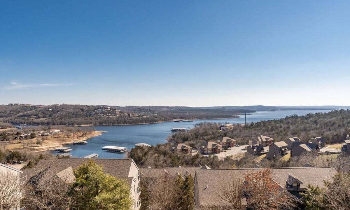 Indian Point Condo | Free SDC Tickets, Close to Branson & Silver Dollar City, WIFI