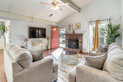 Tulsa House | Furnished Patio! Family-Friendly Tulsa Townhome